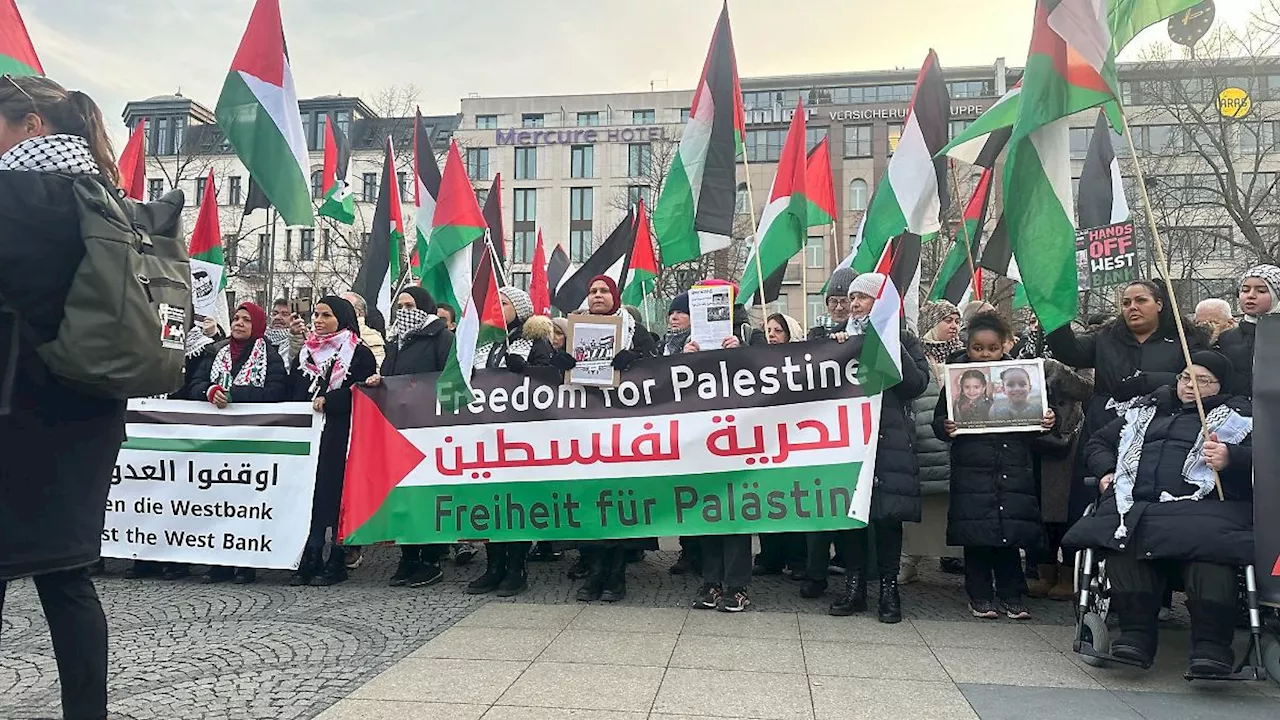 Polizeieinsatz bei palästinensischer Demonstration in Berlin