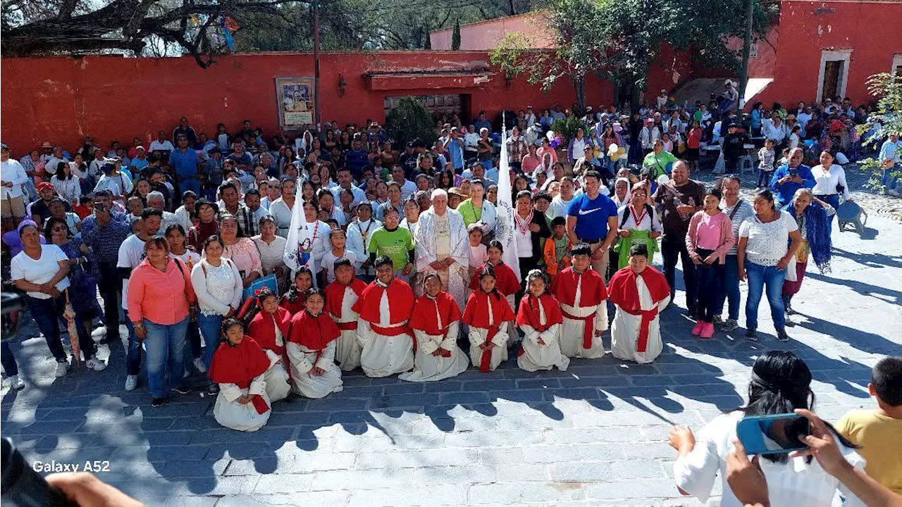 San Miguel de Allende despide al padre Fernando Manríquez, tras 29 años de servicio