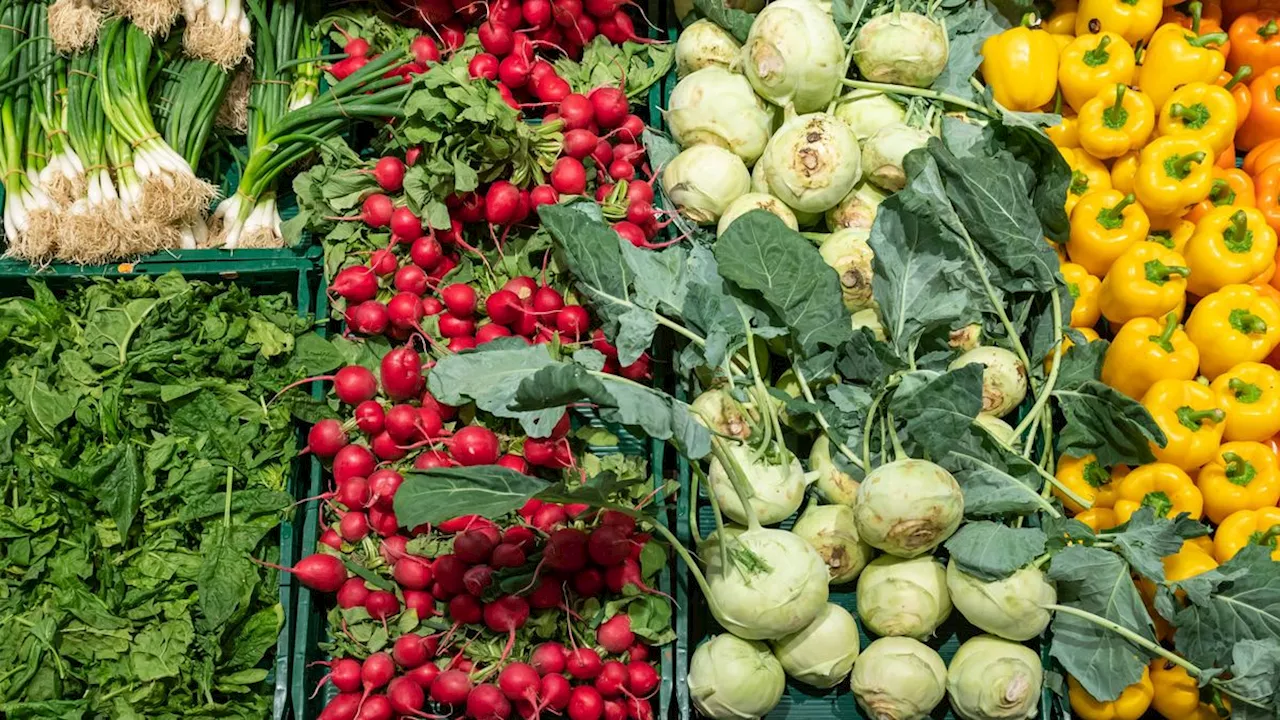 Hohe Lebensmittelpreise: Markenartikel sind laut Edeka-Chef »zu teuer«