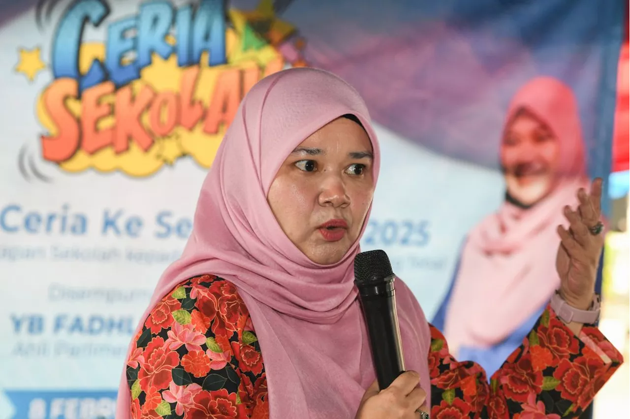 No company has ever been authorised to promote loan schemes at schools, says Fadhlina