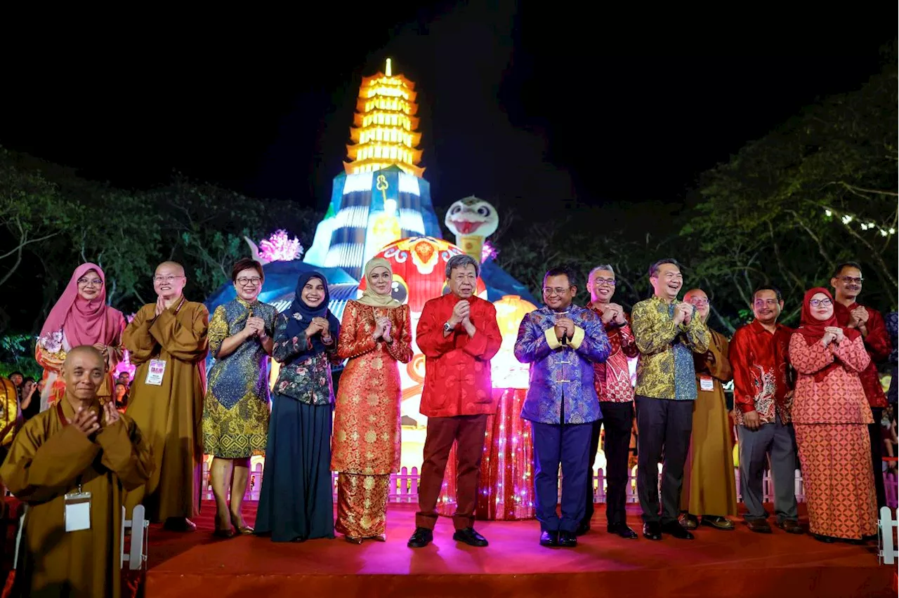 Sultan of Selangor graced the Selangor state CNY celebration