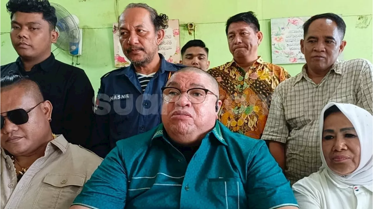 Merasa Tak Bersalah, Razman Gelar Konferensi Pers Marah-Marah sambil Gebrak Meja: Kalia Belum Tahu Saya!