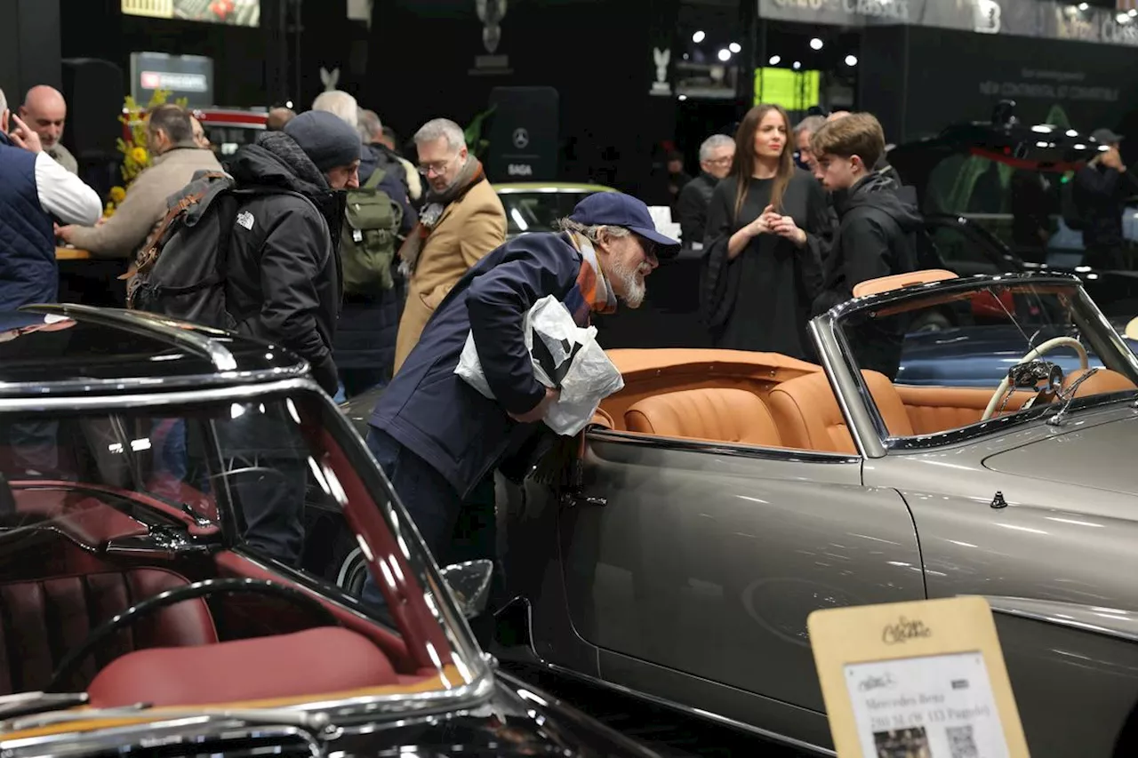 Nostalgie : les voitures de collection repartent sur les chapeaux de roues