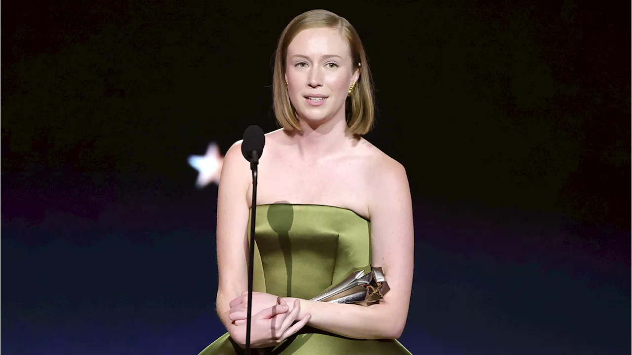 Hannah Einbinder Calls Out Chevron, Fossil Fuel Industry for Climate Damage During Critics Choice Awards Acceptance Speech