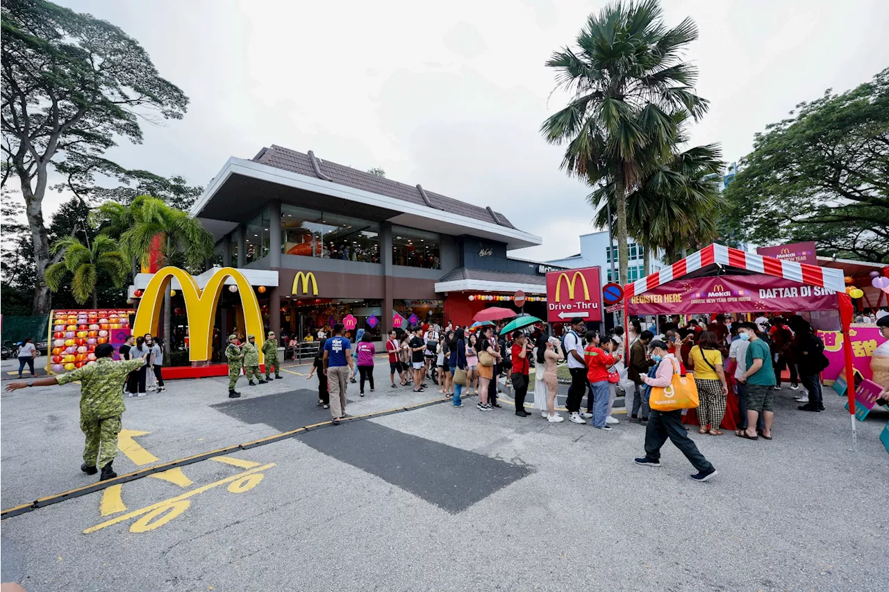 Rumah Terbuka Mekdi sambut keriangan dan kemakmuran Tahun Baru Cina.