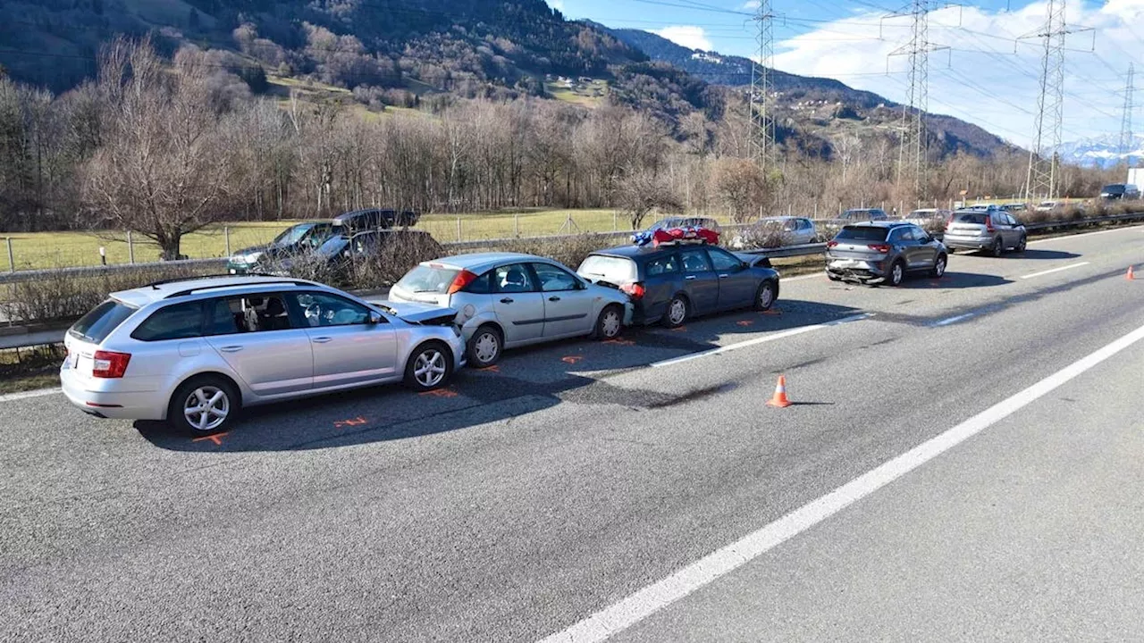 A13 bei Maienfeld: Massenkarambolage mit sieben Fahrzeugen