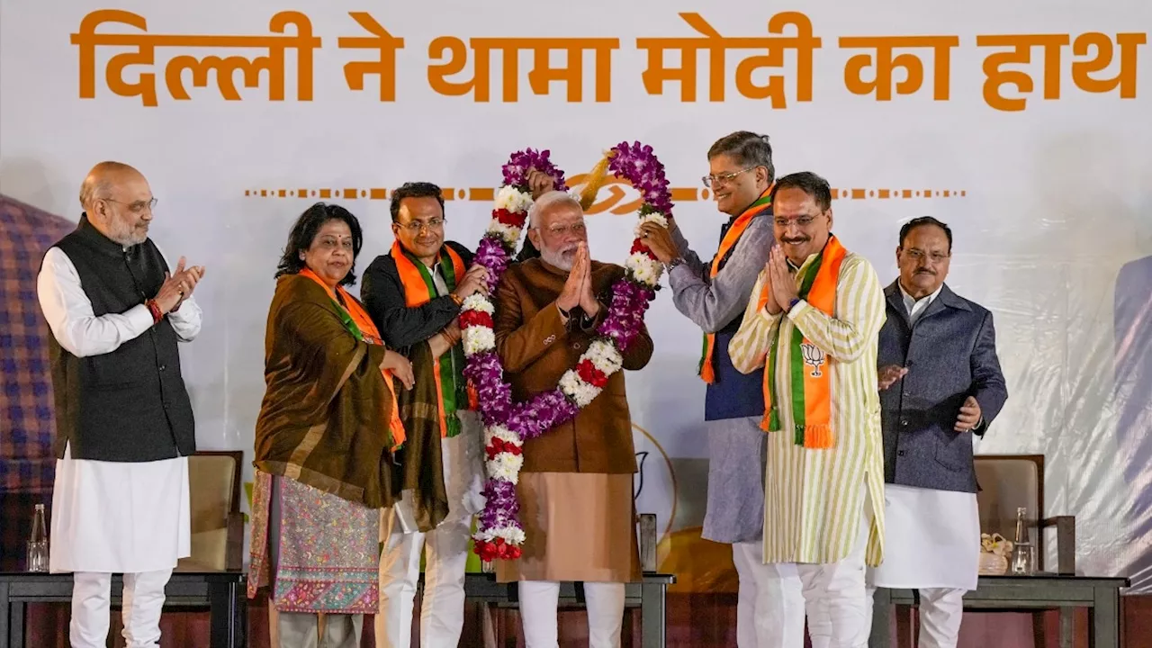 दिल्ली BJP में नए CM की रेस... शाह से मिलने पहुंचे नड्डा, प्रदेश अध्यक्ष सचदेवा ने बुलाई विधायकों की बैठक