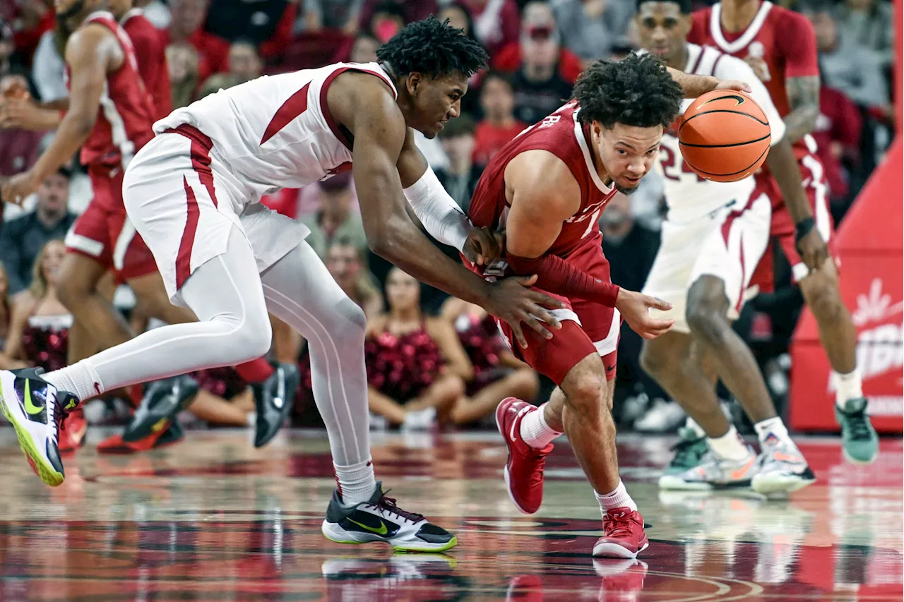 Alabama Holds Off Arkansas, Knocks Razorbacks Off NCAA Tournament Bubble