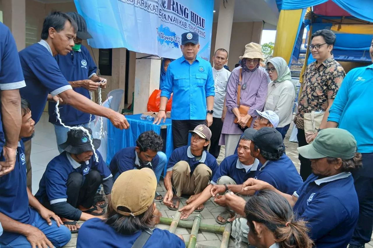 KKP Berikan Dukungan Pemberdayaan Nelayan Terdampak Pagar Laut di Pantura Tangerang