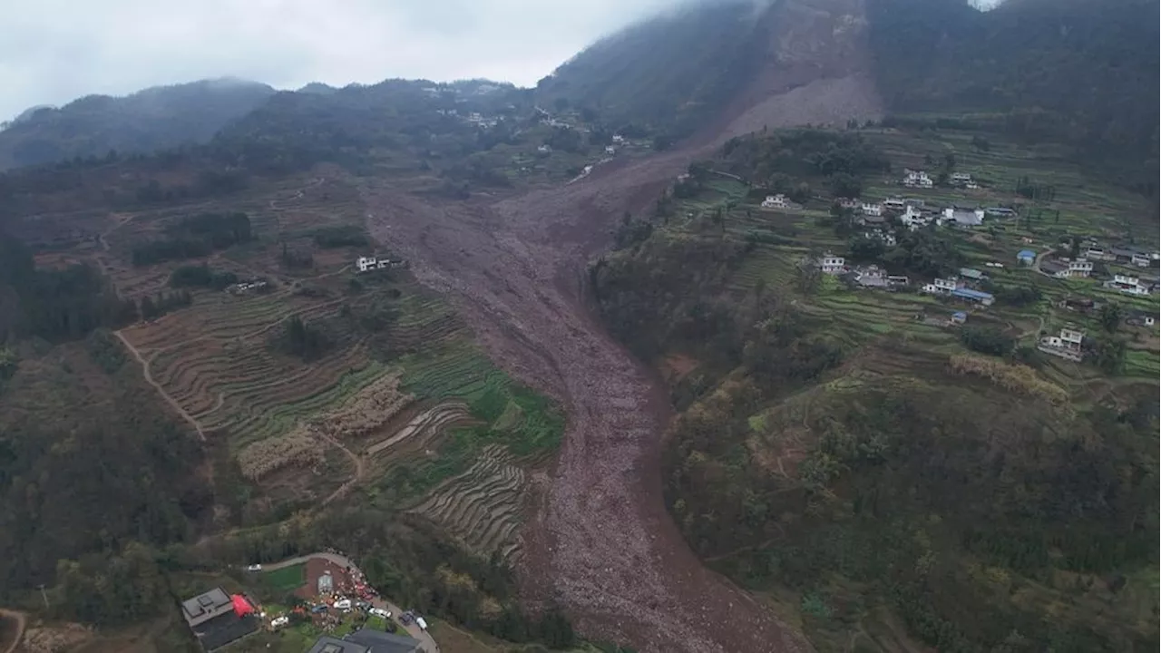 Landslide in Sichuan Province Kills One, Traps 28 in China