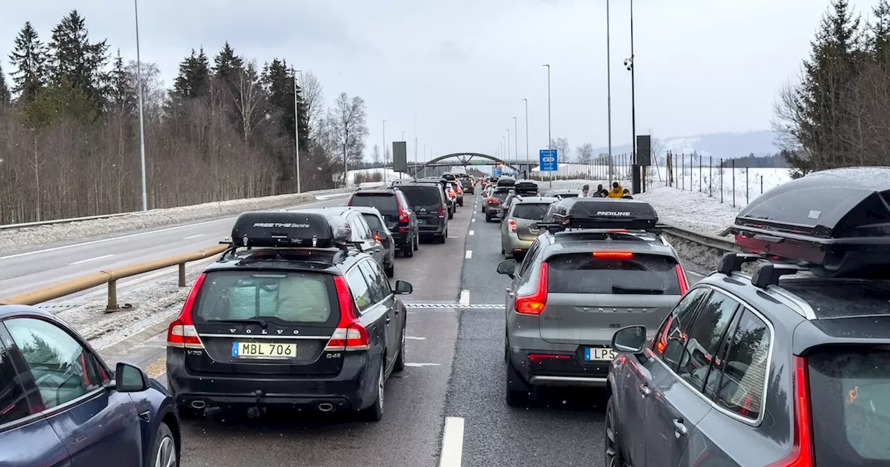 Stengt E6: Vær forberedt på lange køer – ha det du trenger i bilen