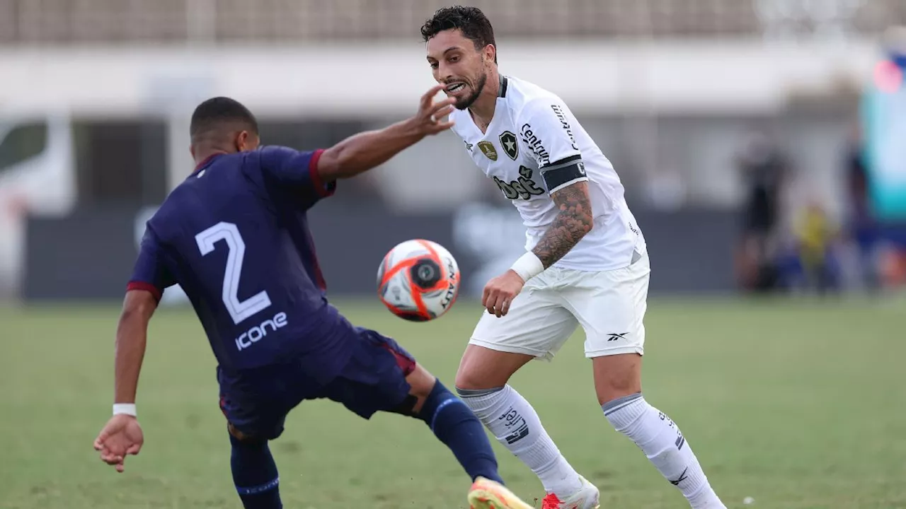 Botafogo perde para o Madureira em clássico no Carioca