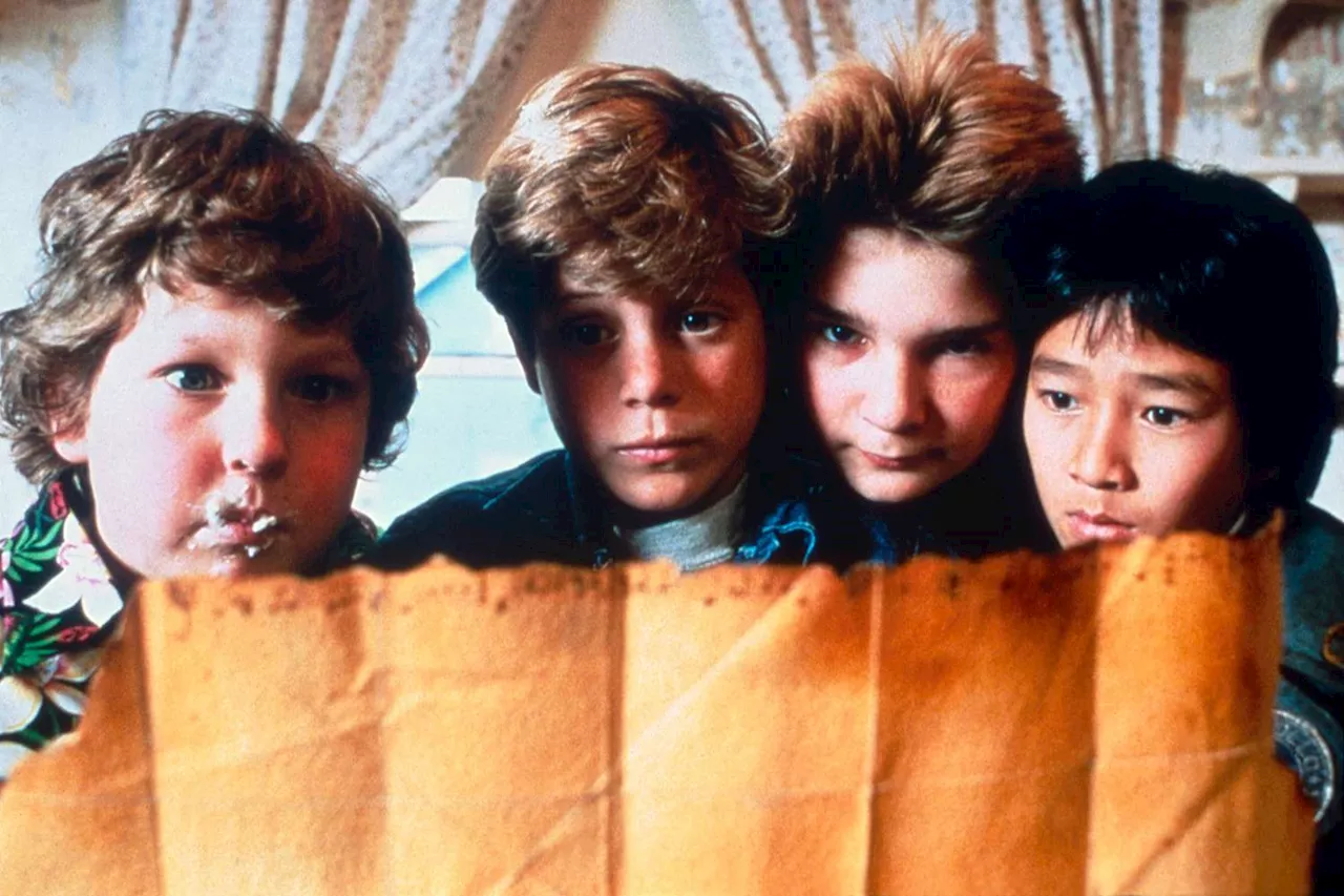 Ke Huy Quan Says 'The Goonies' Reunion With Sean Astin Was 'Emotional' 