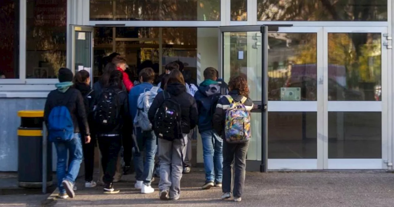 Docenti Precari: Discriminazione nell'accesso ai Percorsi Abilitanti