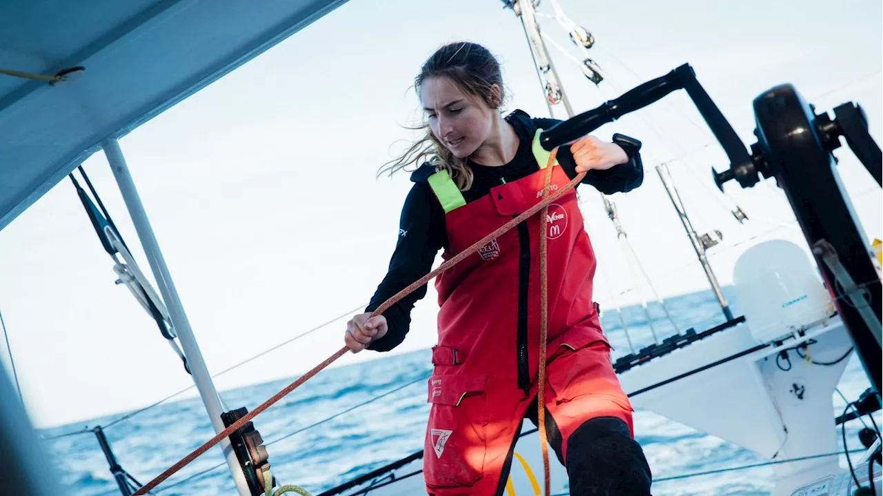 Vendée Globe 2024 : comment Violette Dorange a fait souffler une bourrasque d'air frais sur la com de la cours