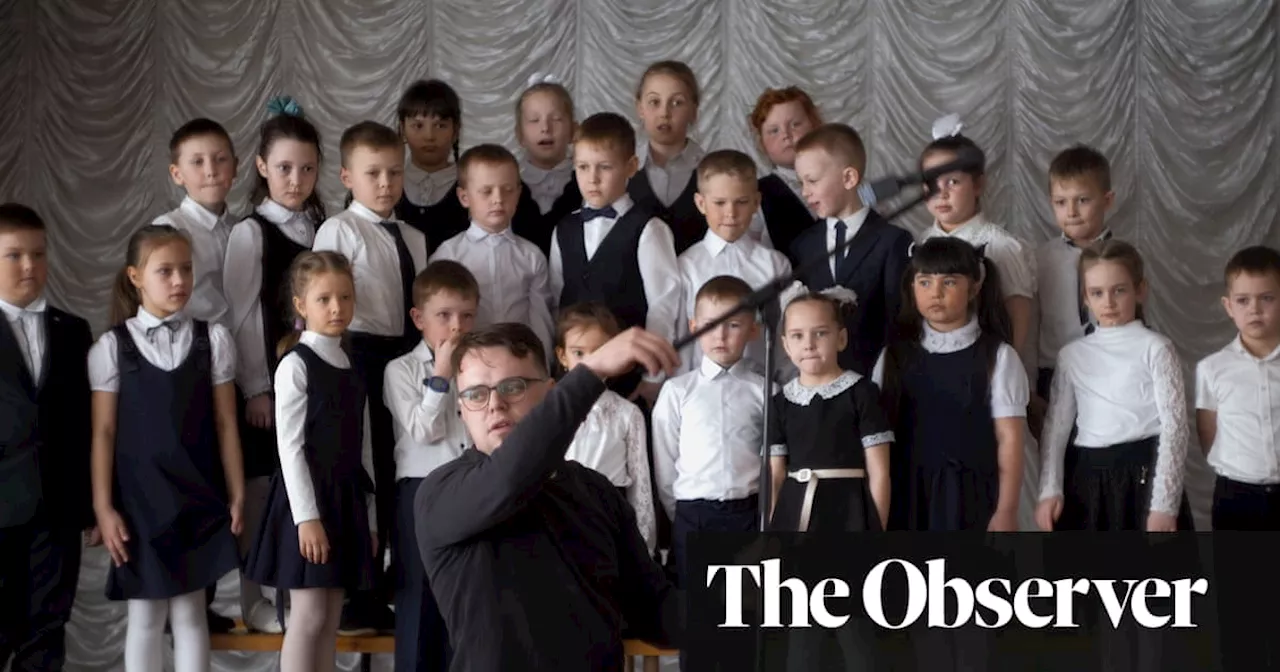 Film Exposes Putin's Indoctrination in Russian Schools