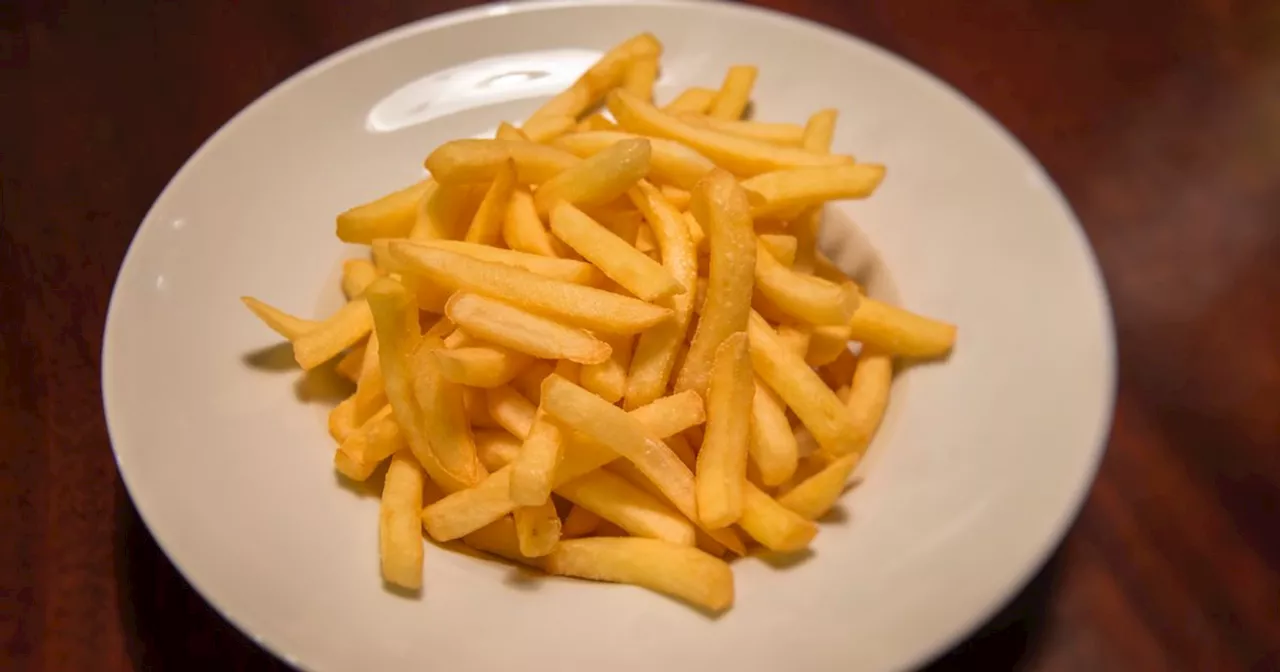 The Secret to Reheating Chips Without Making Them Soggy