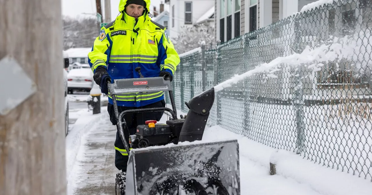 Winter Storm Brings Snow and Ice to Northern US Ahead of Super Bowl