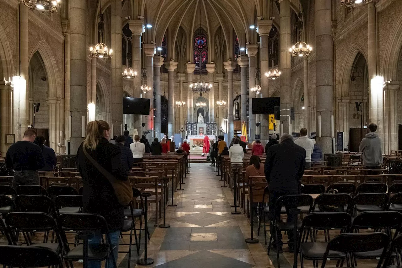 Attentat de la basilique de Nice : dans l’église, « remettre du beau là où le sang a coulé »