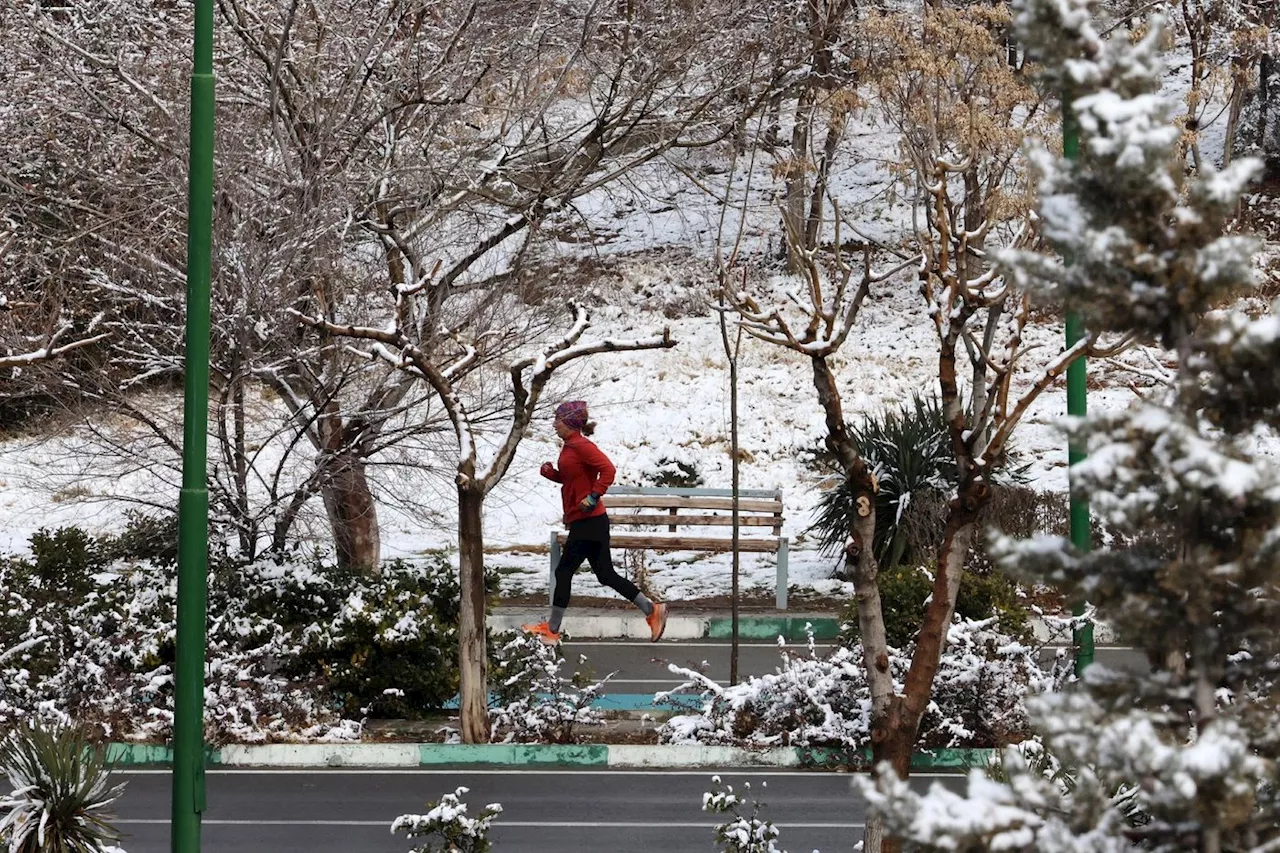 L'Iran ferme les écoles et services publics face à une vague de froid et de neige