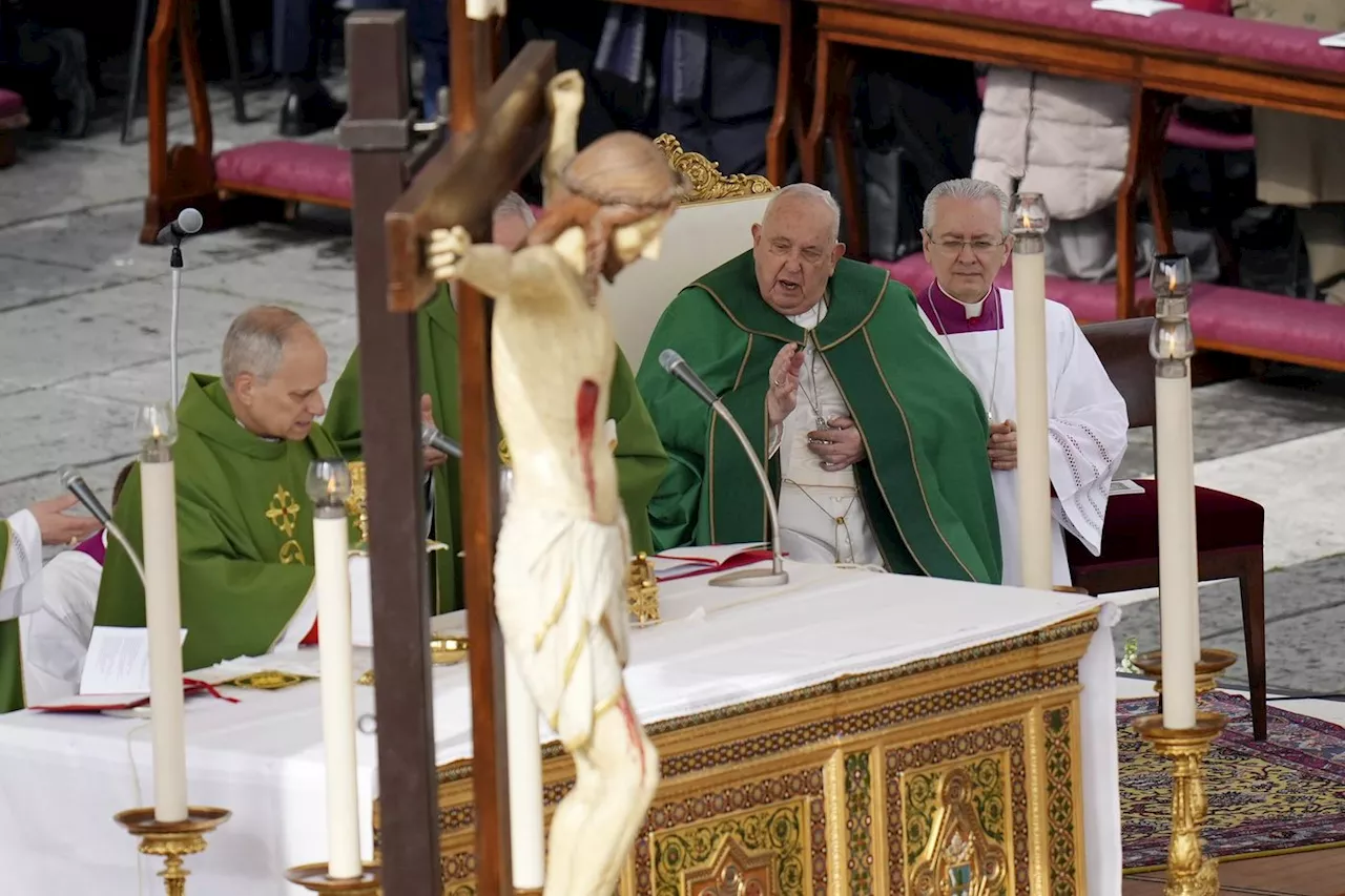 Le pape François célèbre le Jubilé des forces armées à Rome