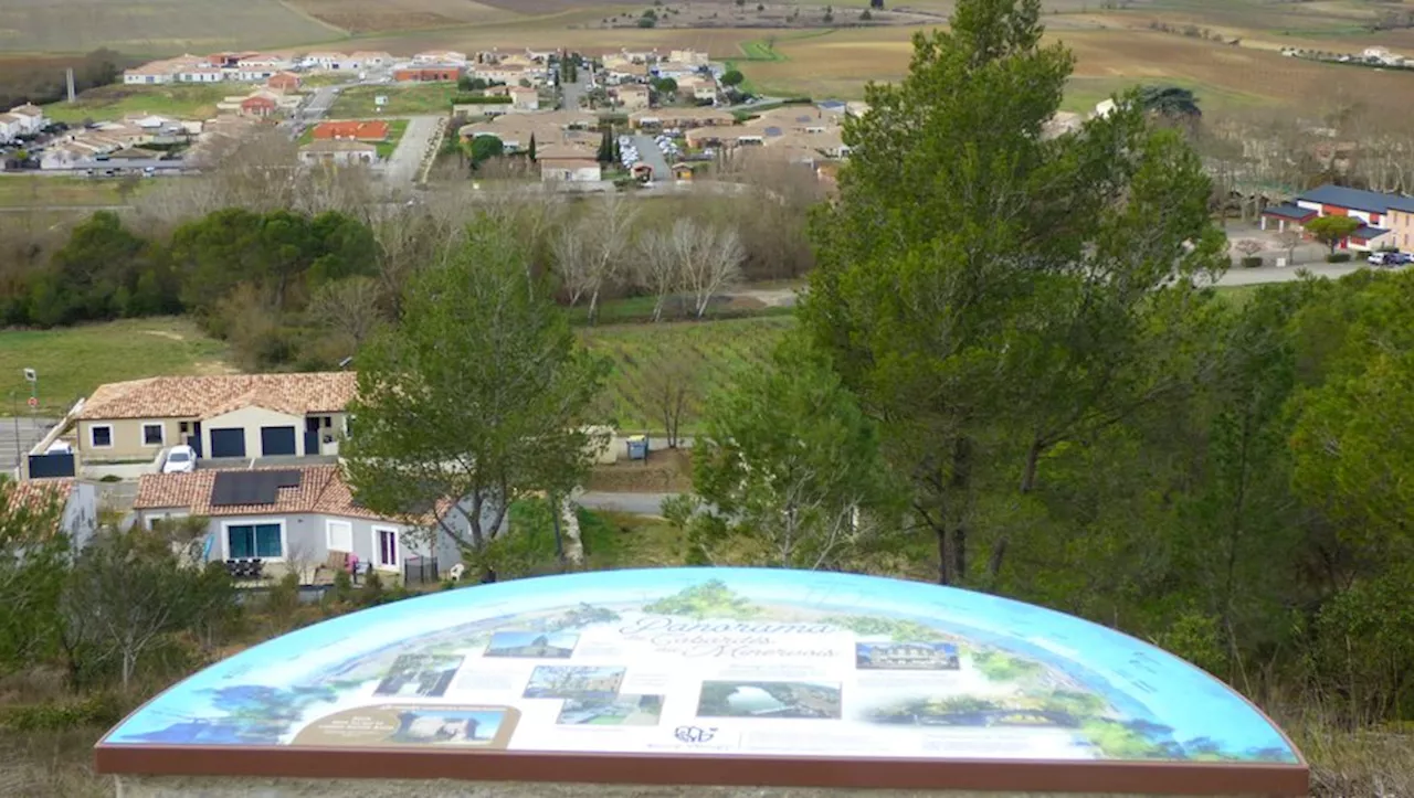 Une table d’orientation au moulin de Sainte-Anne de Villegly