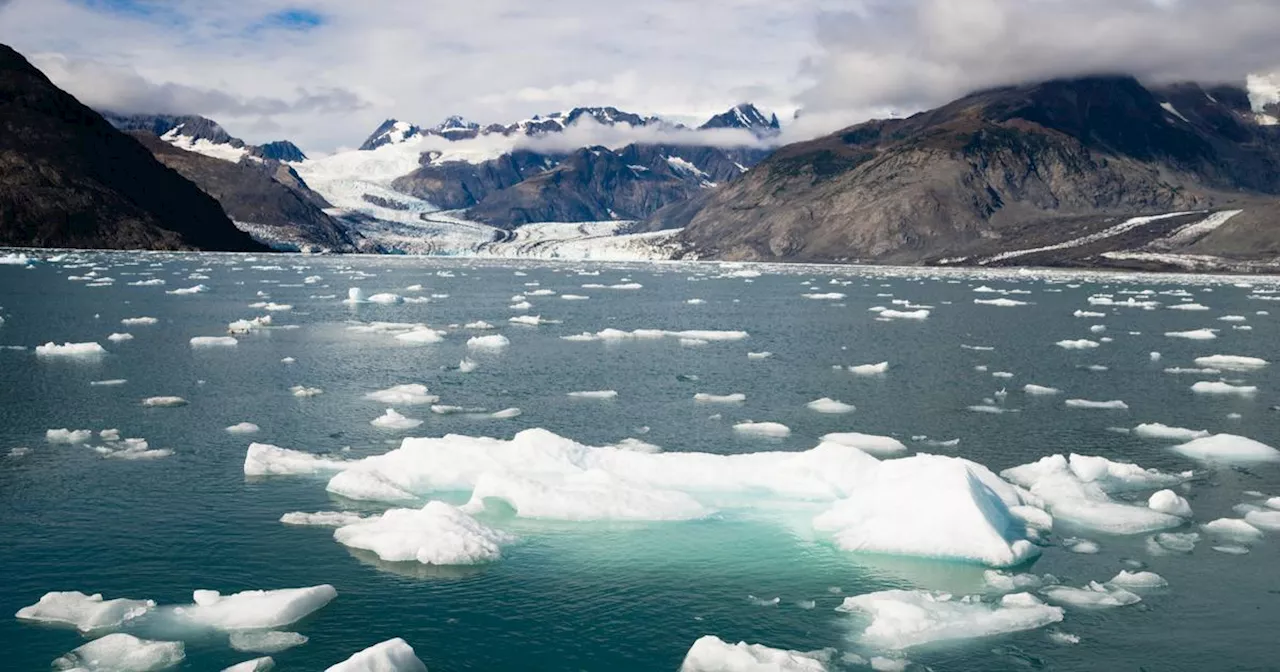 Dégel du permafrost, fonte de la banquise... À quoi ressemblera le Grand Nord à la fin du XXIe siècle ?