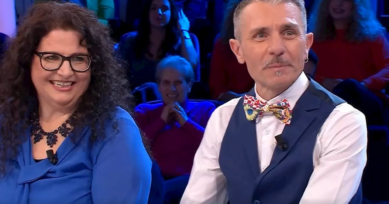 Affari tuoi, Andrea vince ed è delirio: &#034;A me non fot***e un ca***zo di Sanremo&#034;, un caso su Rai 1