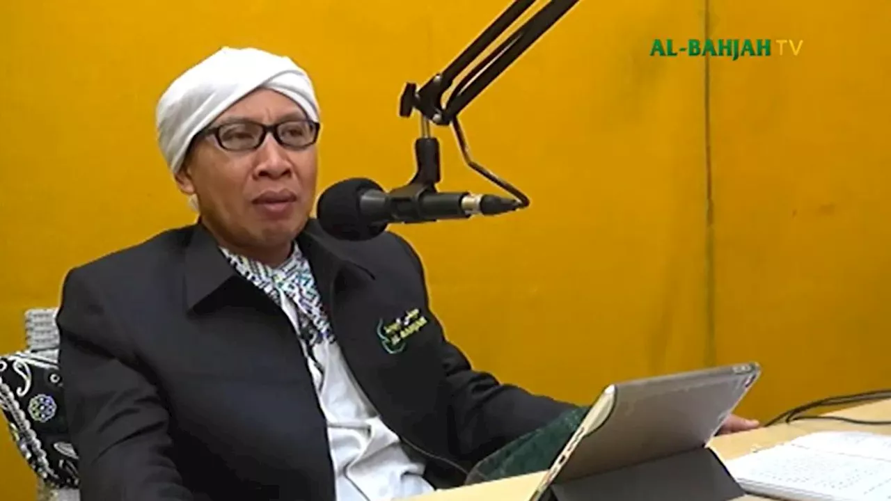 Buya Yahya Ungkap Perkara Sunnah yang Sering Ditinggalkan Imam saat Sholat Berjamaah