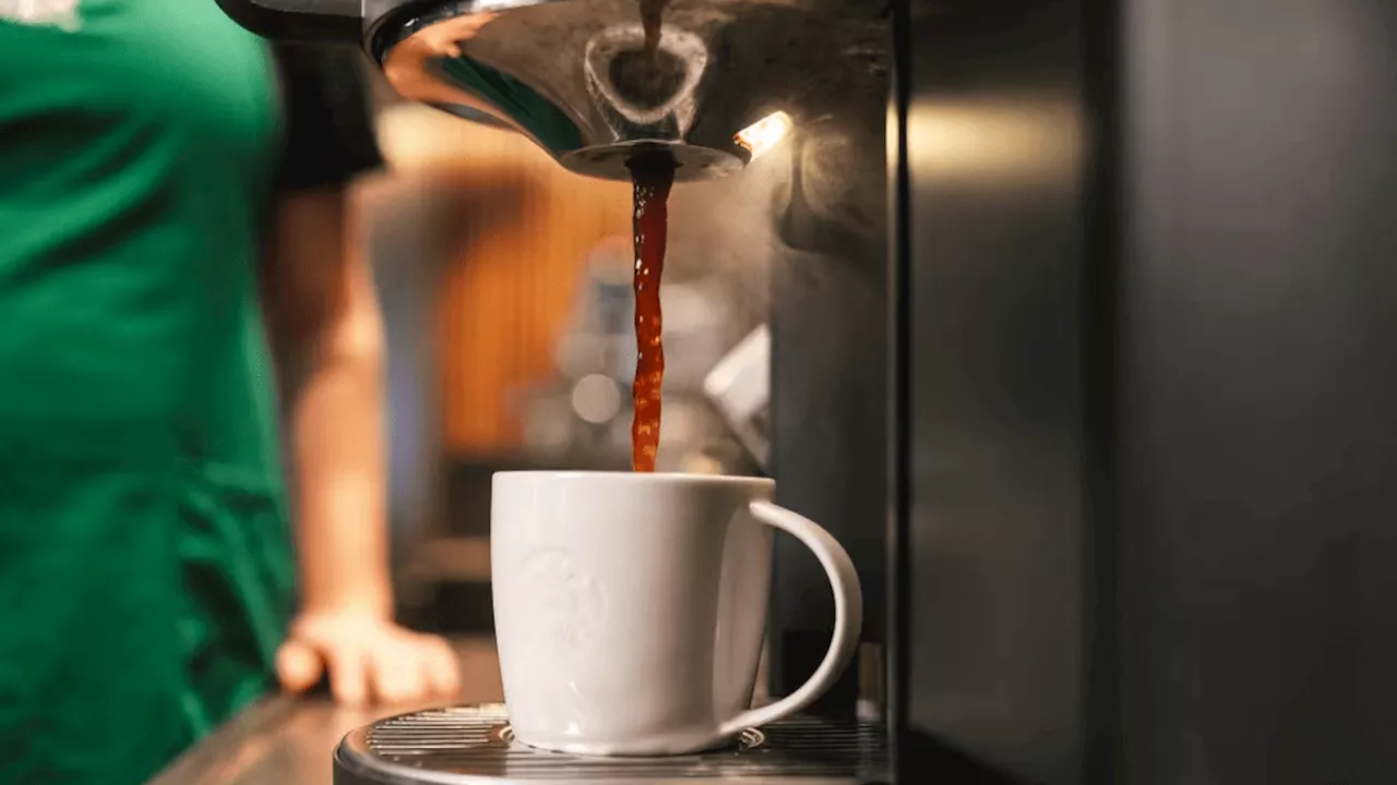 Starbucks Offers Free Coffee to Celebrate Super Bowl Monday