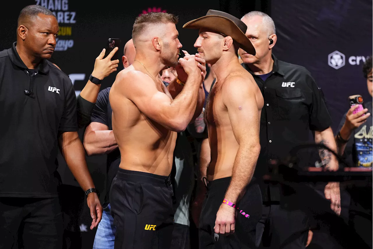 Dricus Du Plessis Dominates Sean Strickland in Rematch, Retains UFC Middleweight Title