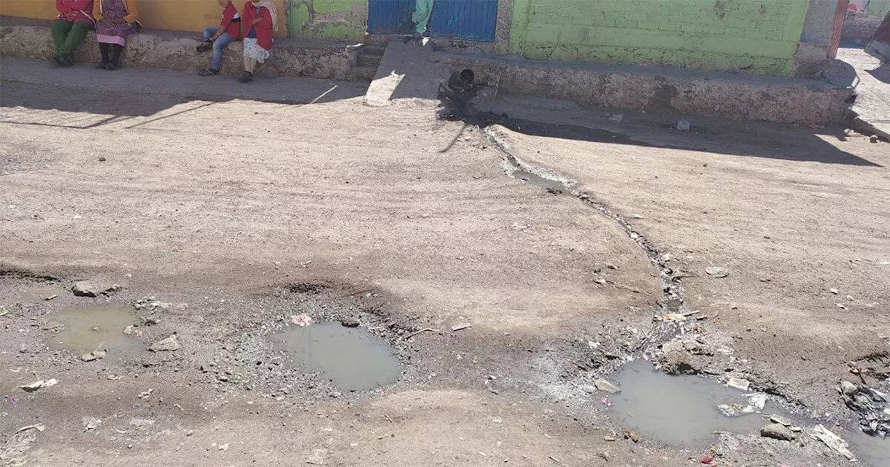 Vecinos de Callejones y Granados exigen drenaje sanitario en Salamanca