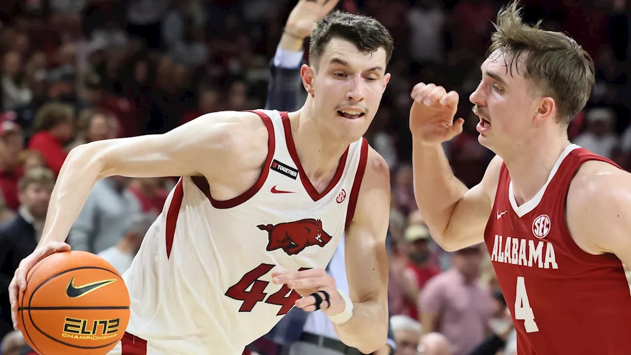 No. 3 Alabama Edges No. 15 Arkansas in Back-and-Forth Battle