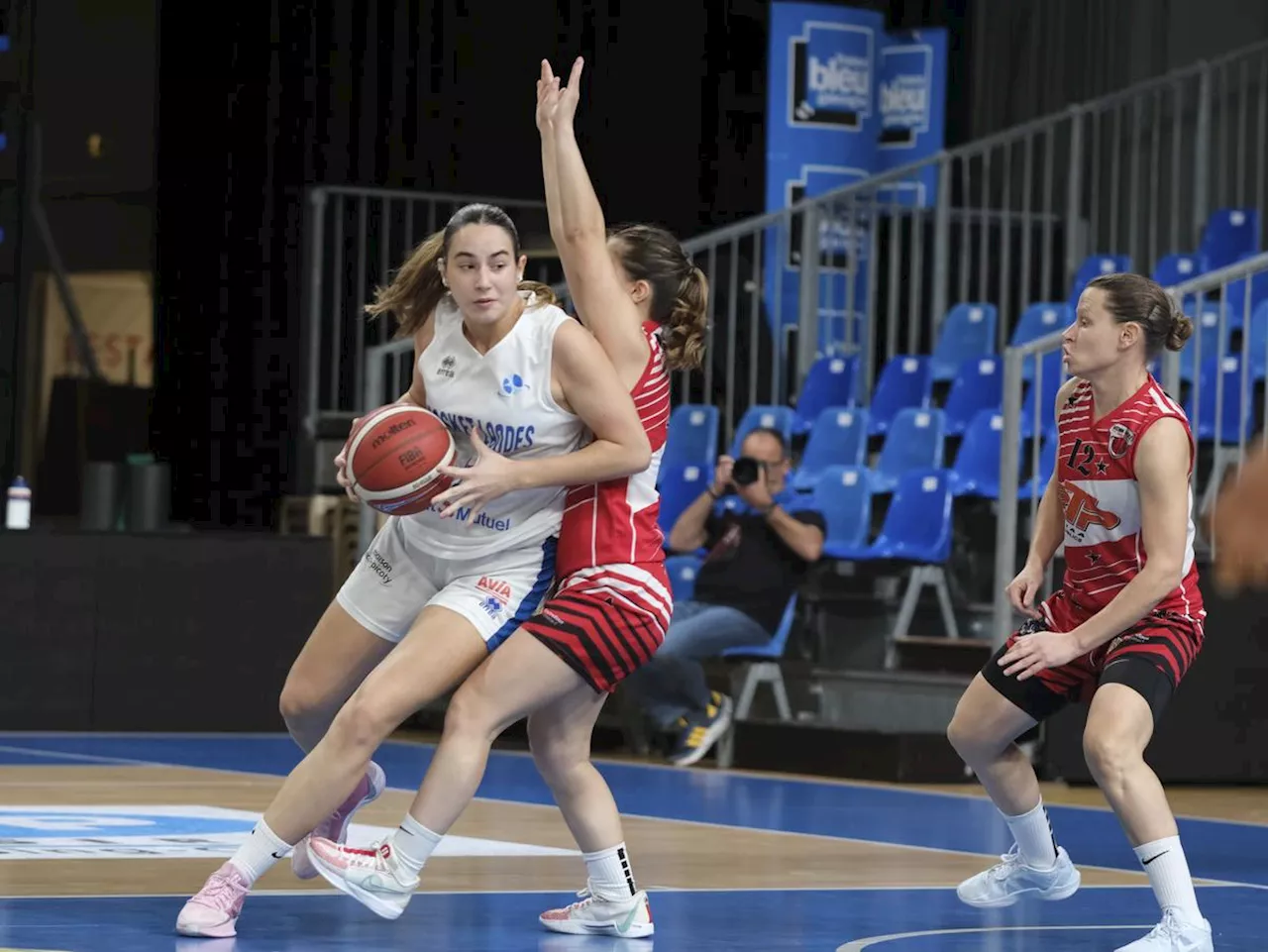 Basket-ball (Nationale 2 féminine) : les Espoirs de Basket Landes s’inclinent d’un rien à Gimont