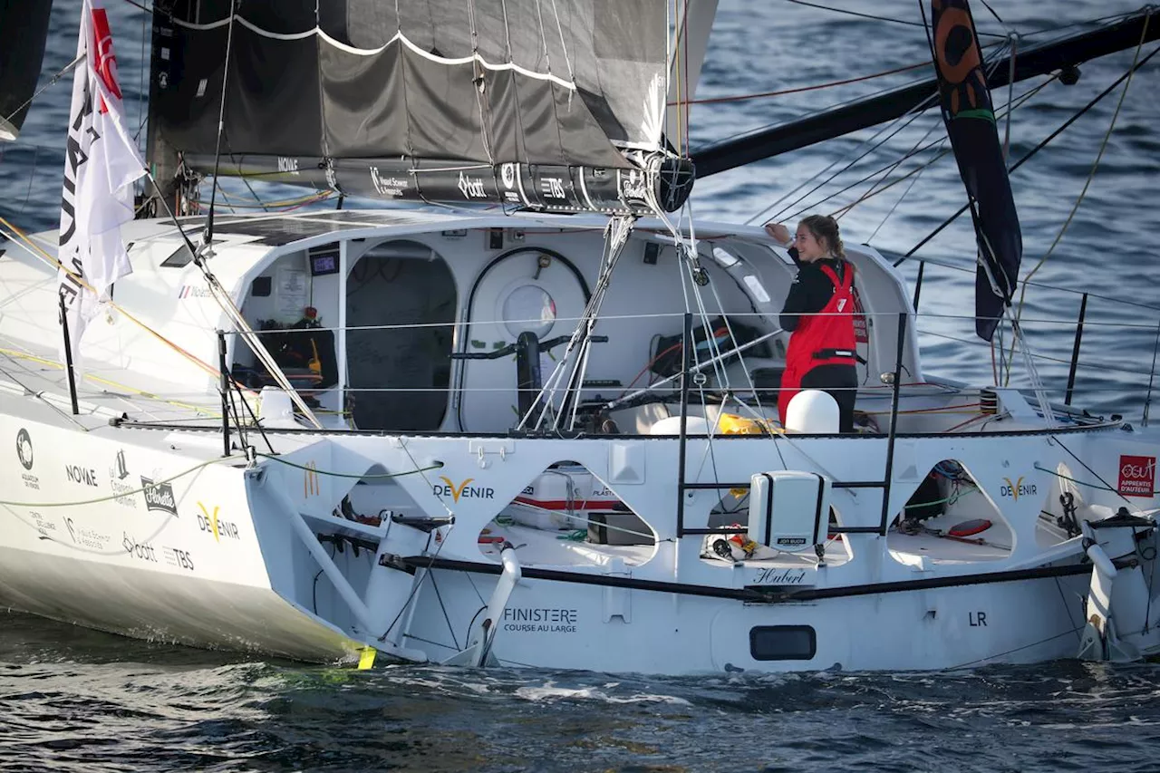 Violette Dorange franchit la ligne d’arrivée, bouclant son Vendée Globe en 90 jours et 22 heures