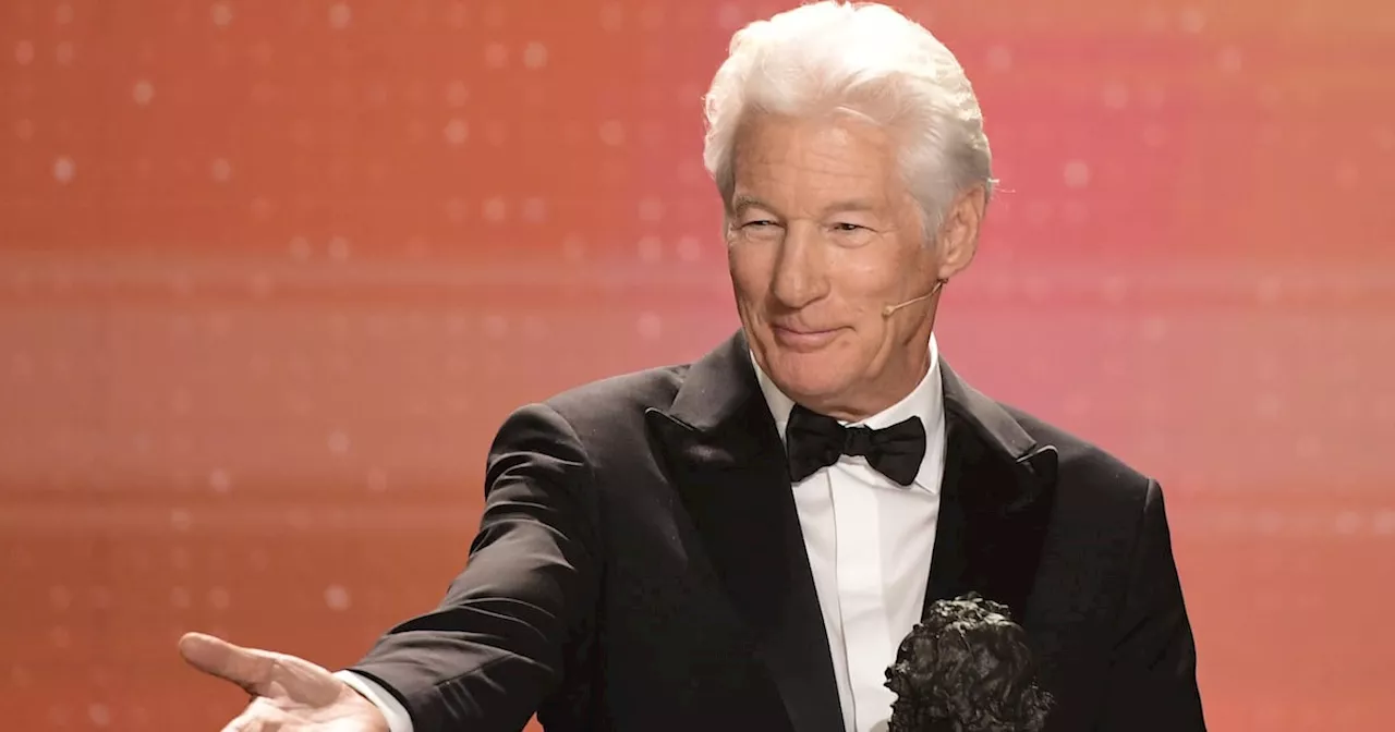 ‘Thug’ and ‘Bully’: Richard Gere Drags Trump in Award Acceptance Speech