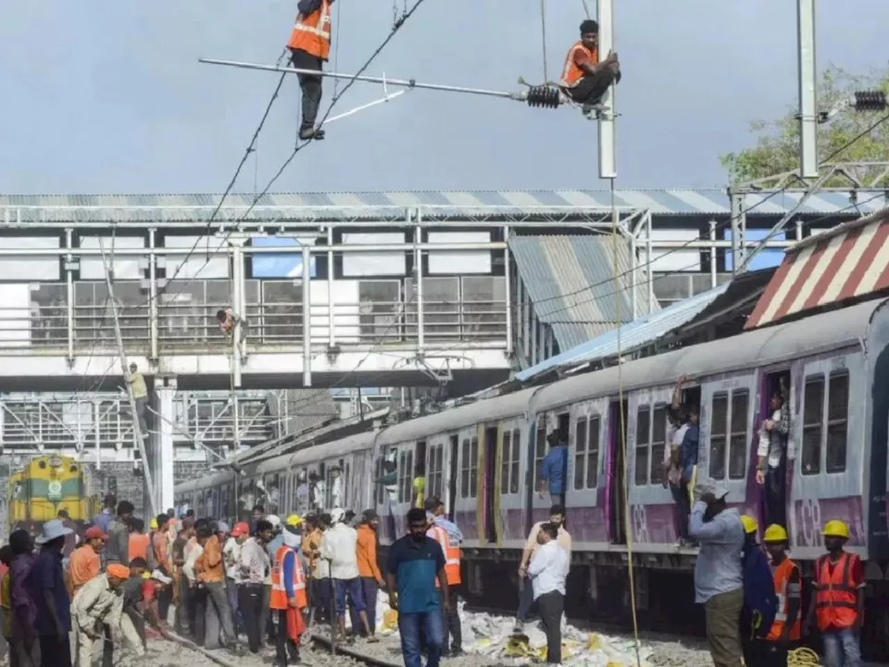 रेल्वेच्या मार्गावर रविवारी मेगाब्लॉक, प्रवासकांना होणार गैरसोय