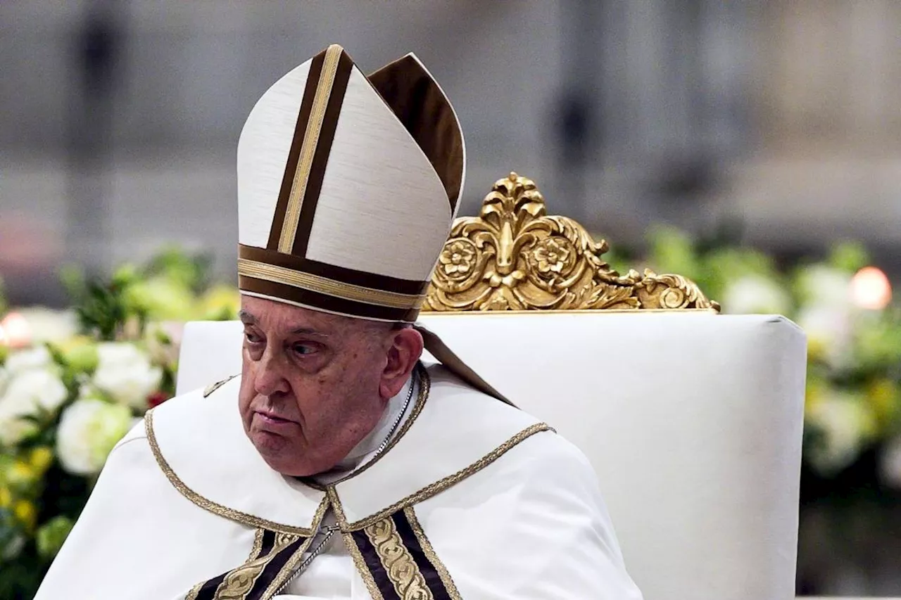 Pope Francis, in setback, had 'isolated' breathing crisis, Vatican says
