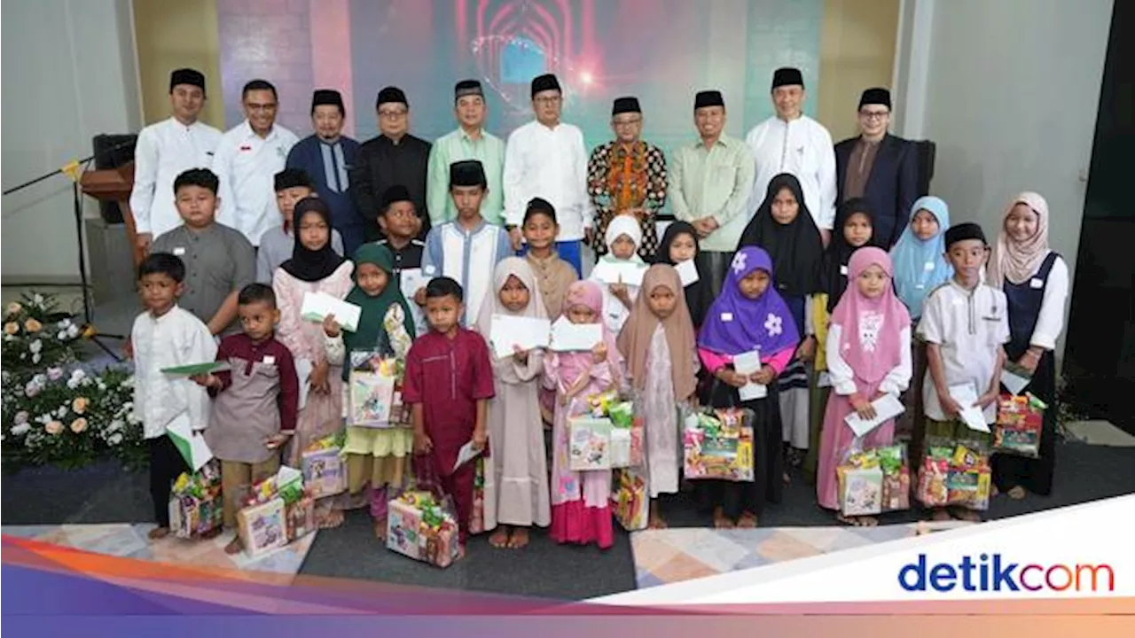 Sinar Mas Wakafkan Ribuan Al-Qur'an ke Pesantren hingga Pulau Terluar RI