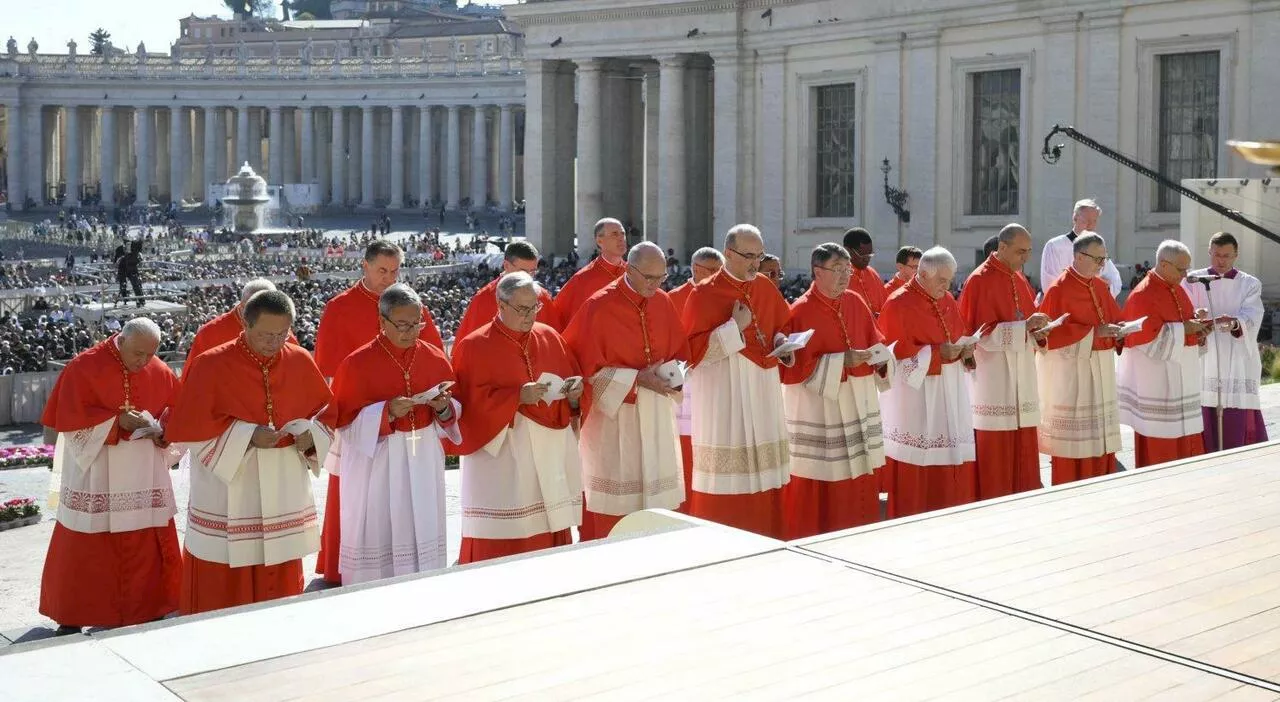 Papa Francesco, la malattia rafforza i conservatori con il “partito del latino”