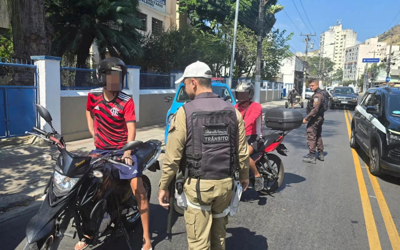 Niterói realiza operação conjunta contra motocicletas sem placa