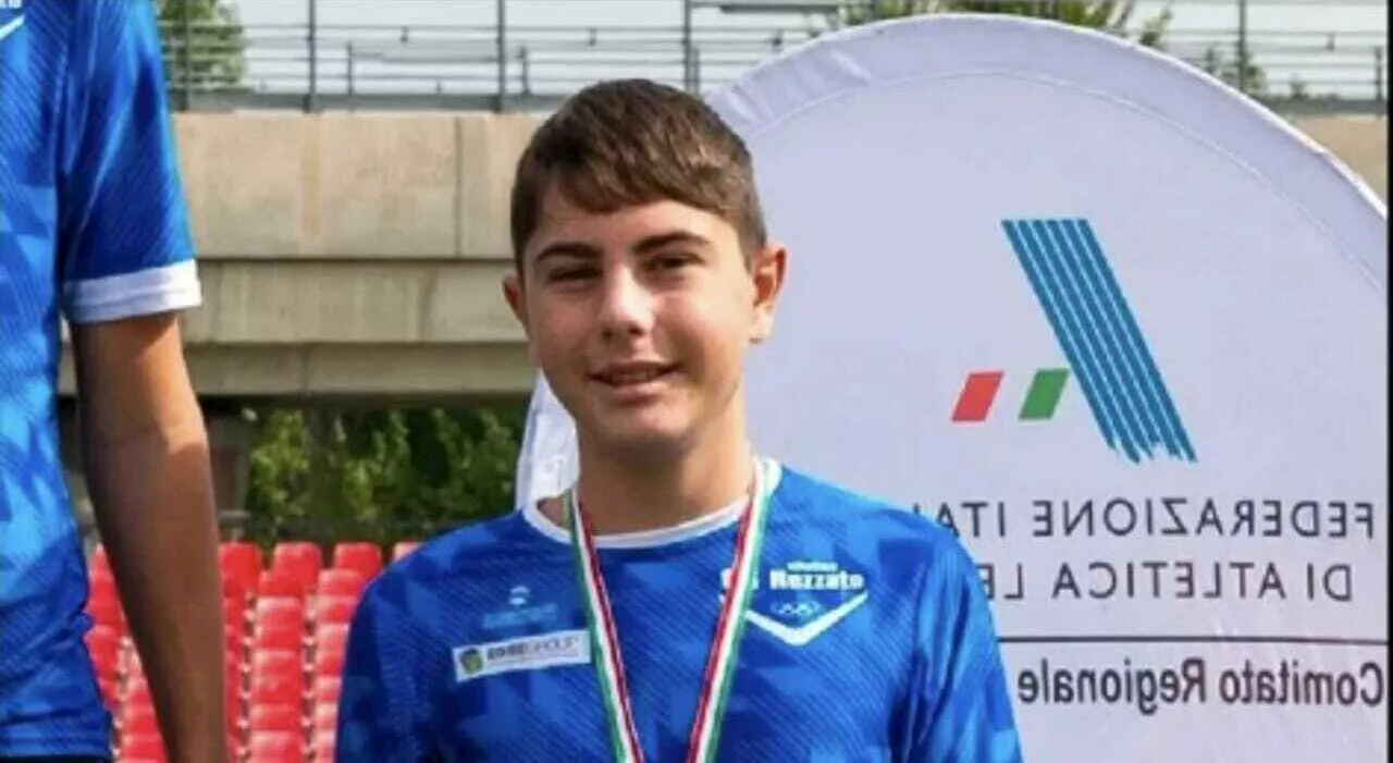Lorenzo Bertocchi morto a 13 anni dopo il morso di una zecca: il ricovero al Gaslini dopo essere stato “rimbal