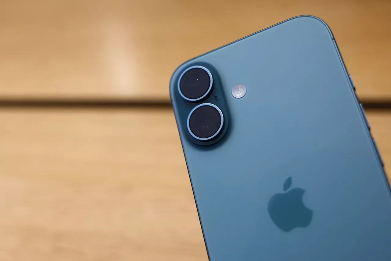 Apple iOS 18.3.2 New iPhone Software: Should You Upgrade?