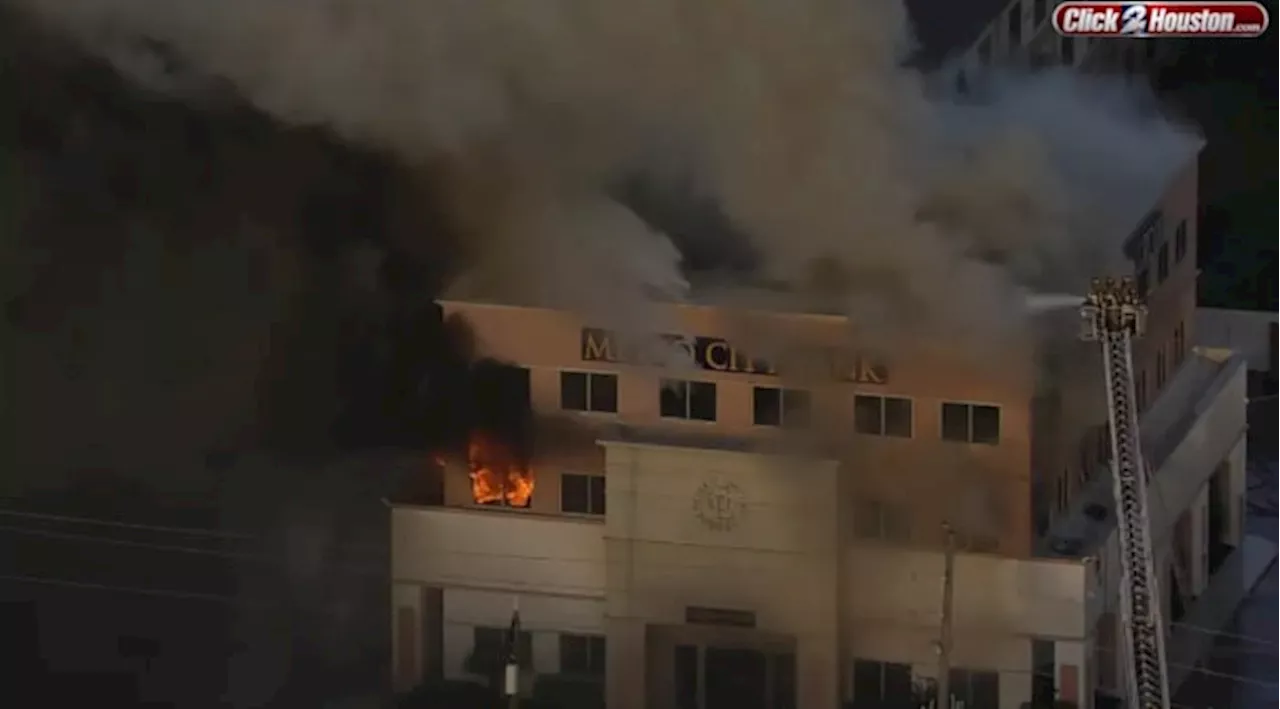 WATCH LIVE: Firefighters respond to three-alarm blaze at West Sam Houston Parkway