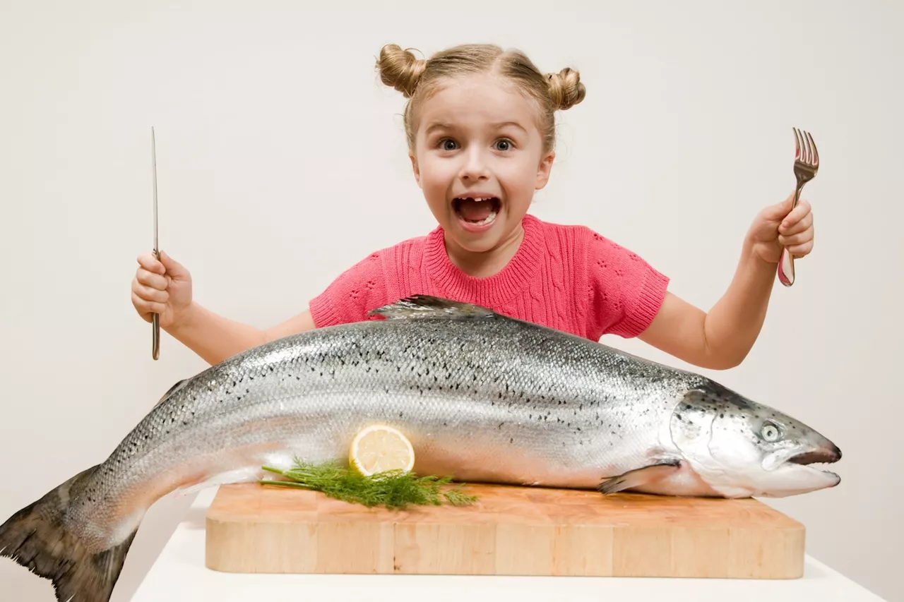 Children who eat fish are more prosocial, but does it impact intelligence?