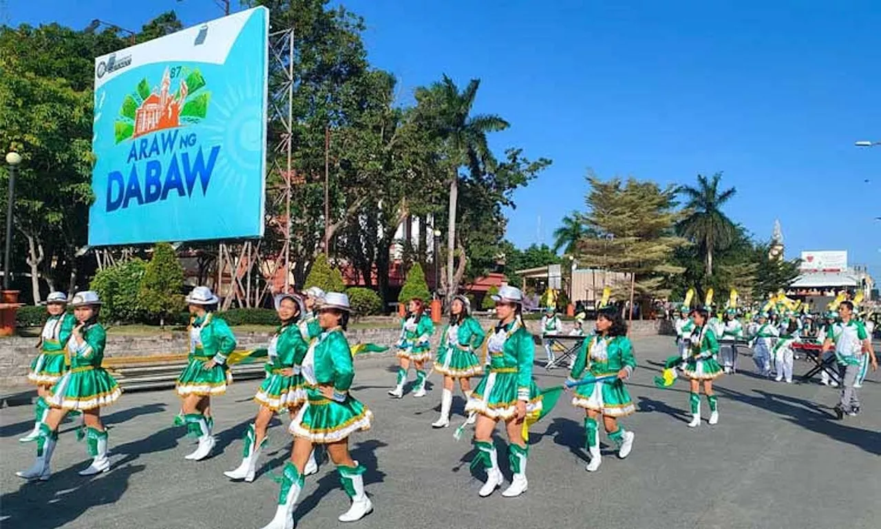 More contingents joining 'Parada'
