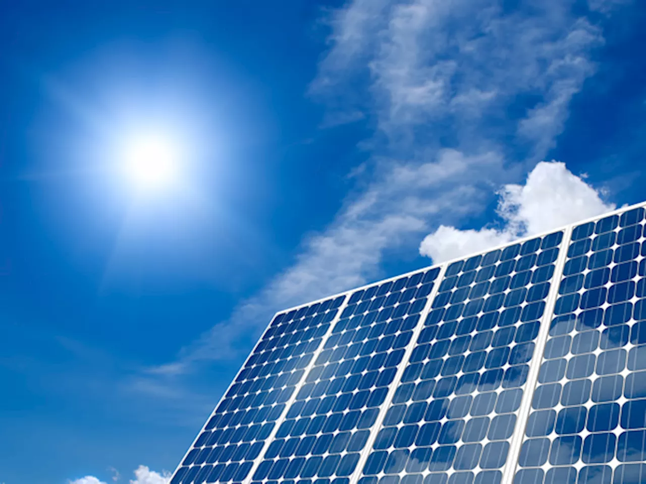 Unveiling the Advantages of Portable Solar Generators