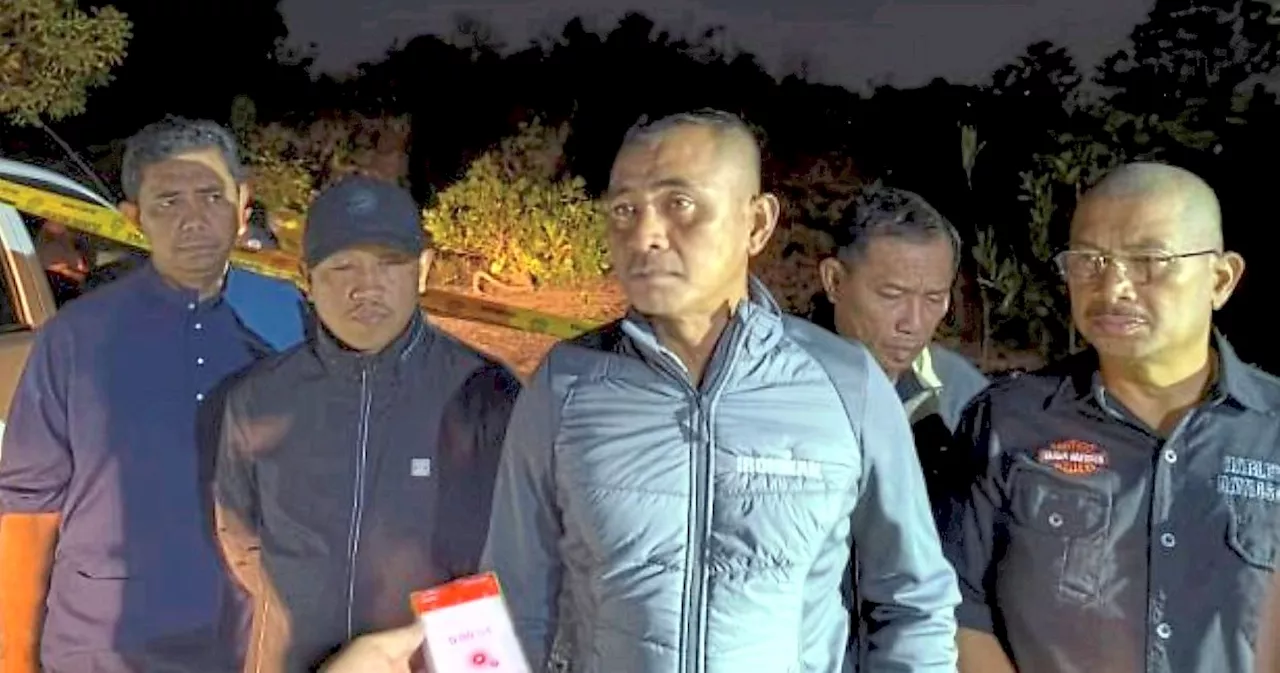 Break-in gang shot dead