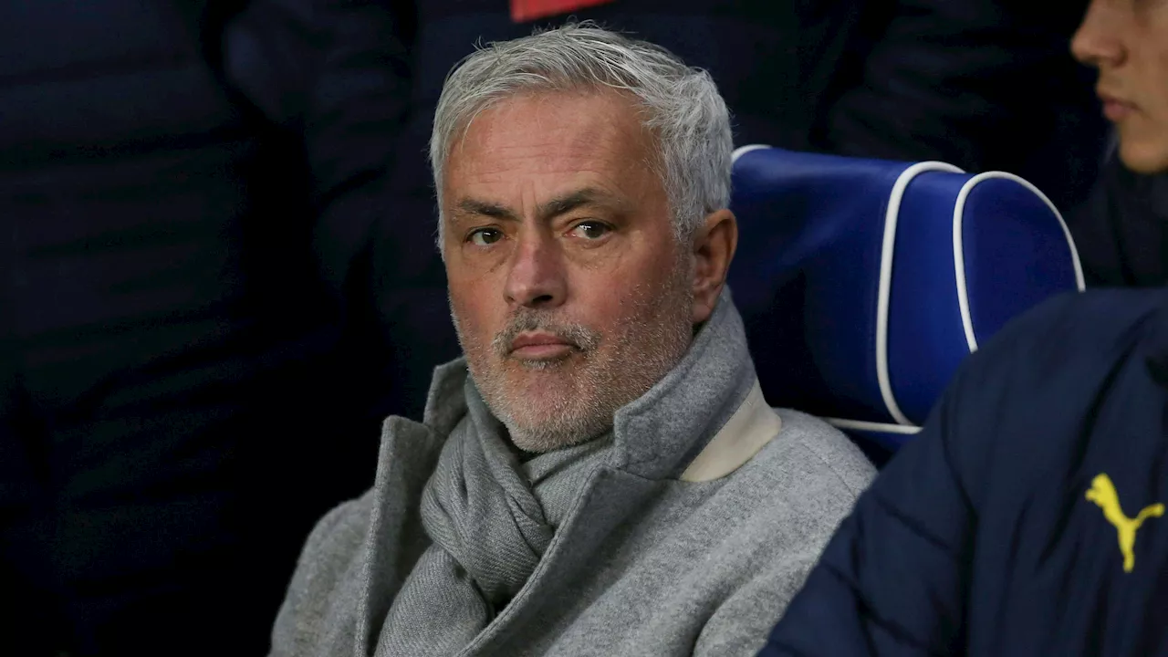  'Faul und Übergewicht' - Mourinho geht auf Stürmer los