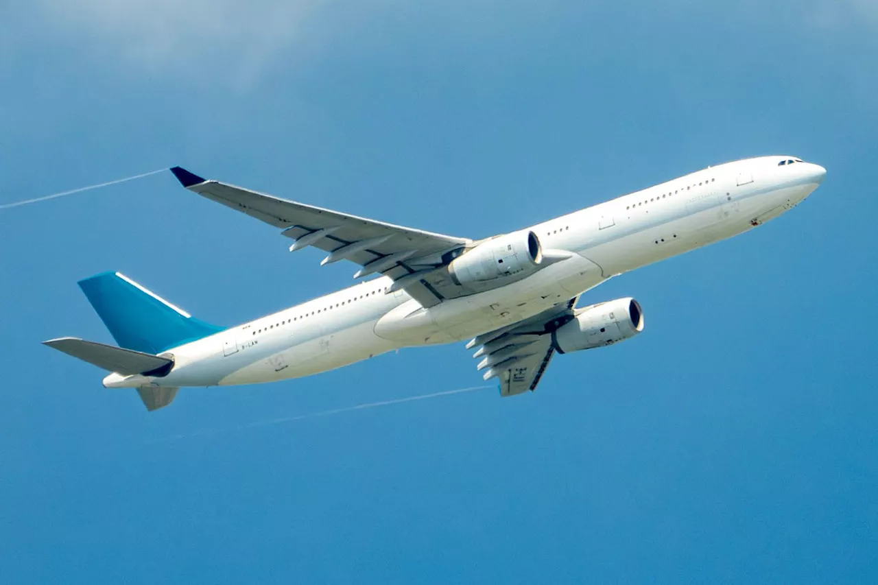 TikTok User's 'Soul Leaving Earth' Turbulence Experience Goes Viral